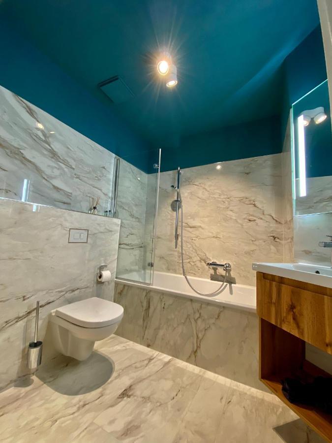 Apartmenthaus Am Dom Maisonette Mit Parkplatz Zwickau Dış mekan fotoğraf