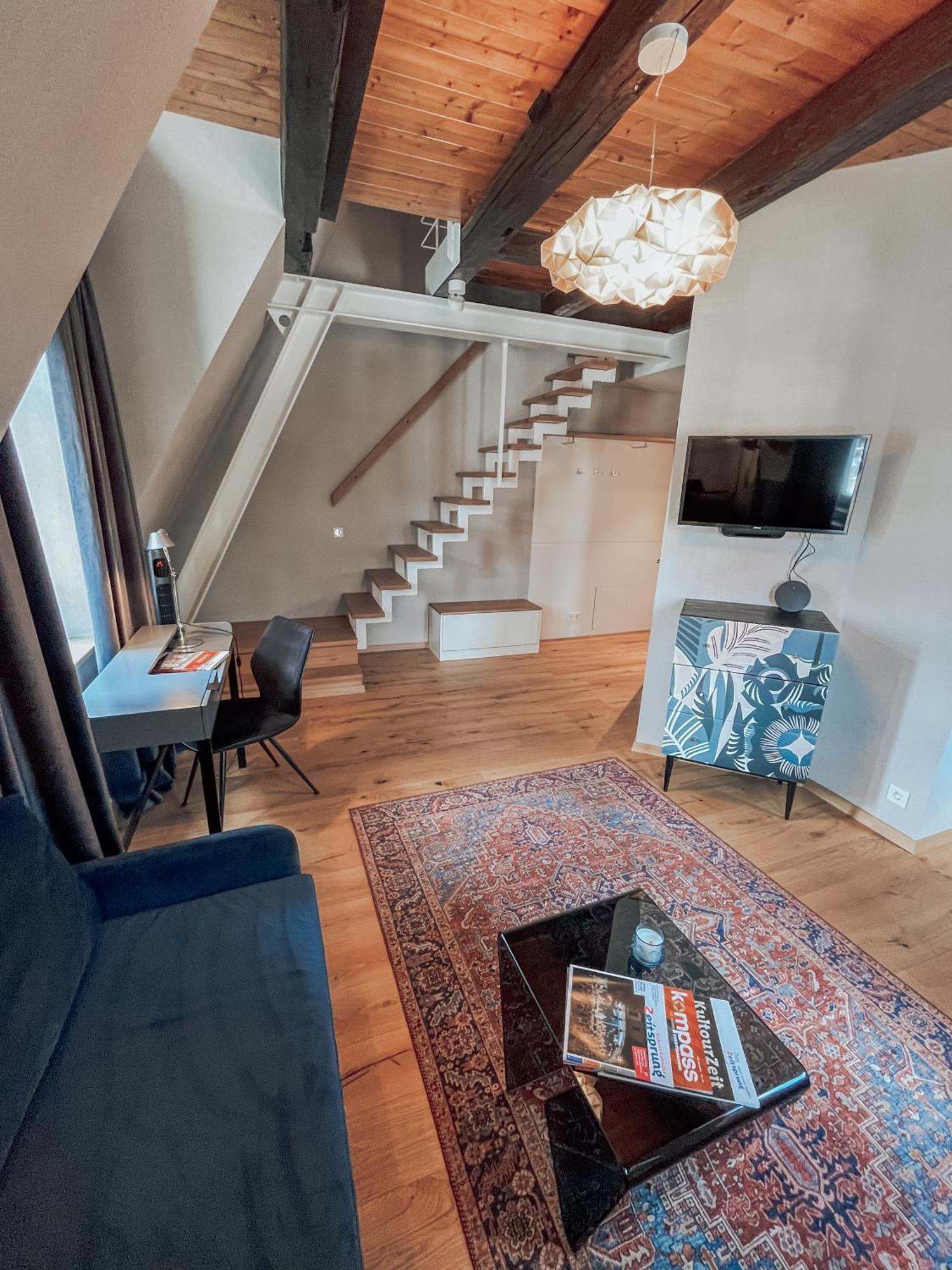 Apartmenthaus Am Dom Maisonette Mit Parkplatz Zwickau Dış mekan fotoğraf